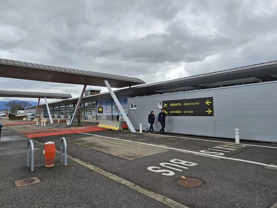 Chambéry Airport terminal