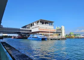Пристанище Sheung Wan