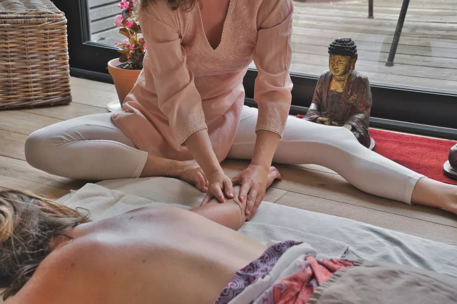 Thai massage