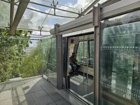 Кабинков лифт Монмартър