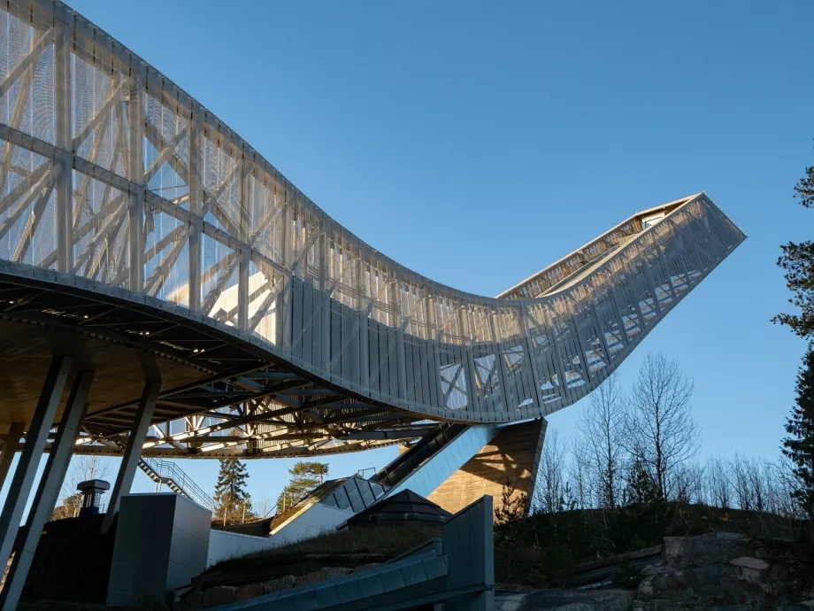 Ски скок Holmenkollen