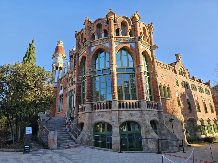 Болница Sant Pau