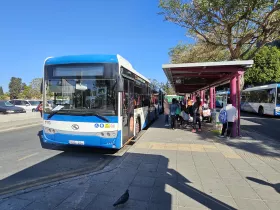 Обществен транспорт в Кипър - автобуси на обществения транспорт в Ларнака и Никозия