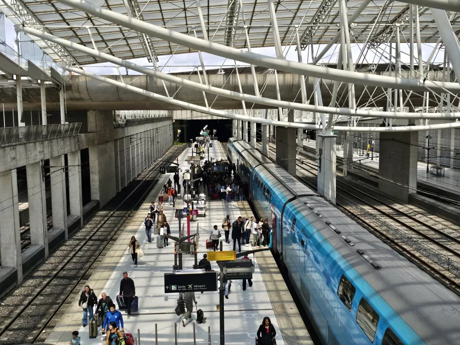 Гара TGV на летище CDG