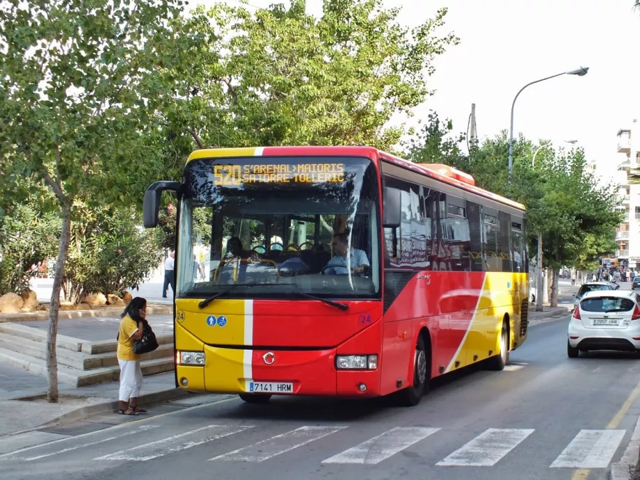 Междуградски автобус TIB