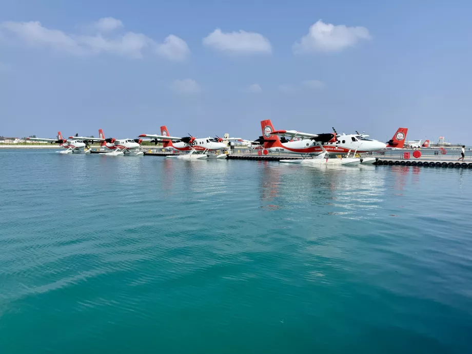 Флот от хидроплани на Trans Maldivian Airways