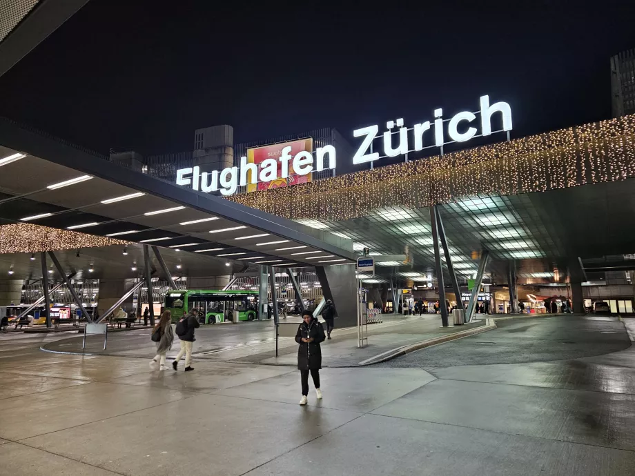 Летище Zurich Airport