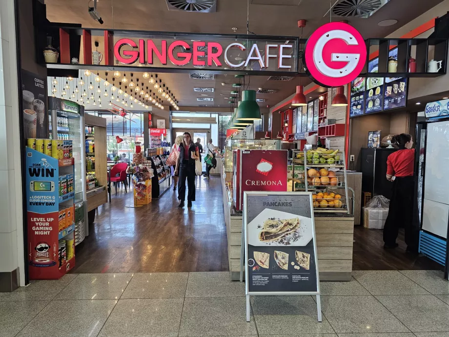 Ginger Café, публична част