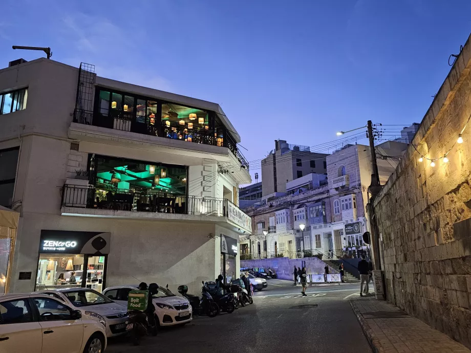 Rooftop Bar in Paceville